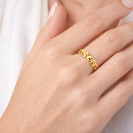 Elegant Leaf-Pattern Gold Filled Ring