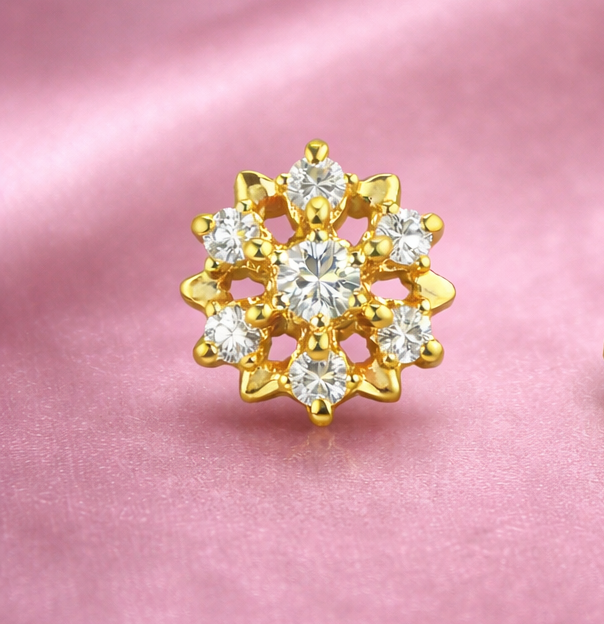Snowflake CZ Stud Nose Pin