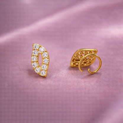 Sparkling Leaf Wire Nose Pin