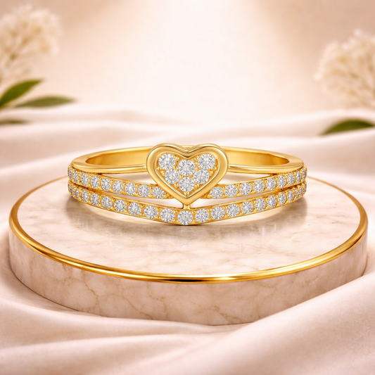 Elegant Gold Heart Pavé Ring with Sparkling Stones for Women
