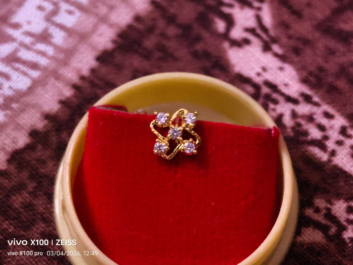 Crystal Flower Stud Nose Pin