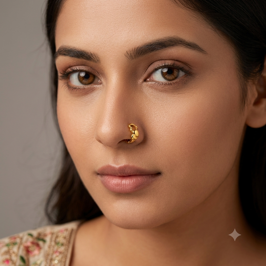 AVIRRA Gold Filled Clover Blossom Nose Ring