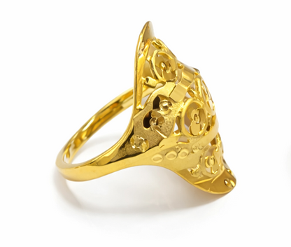 Elegant Gold Filled Ring with a Unique Sculpted Design