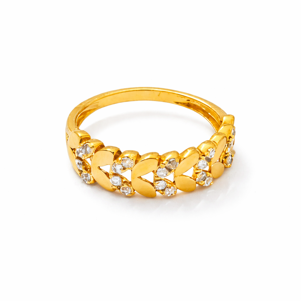 Elegant Gold Heart Link Ring with Sparkling Stones for Women